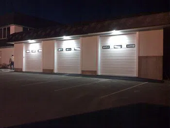 Garage Door Solution Service Niles, IL 847-783-7218 - com-gdr-16m